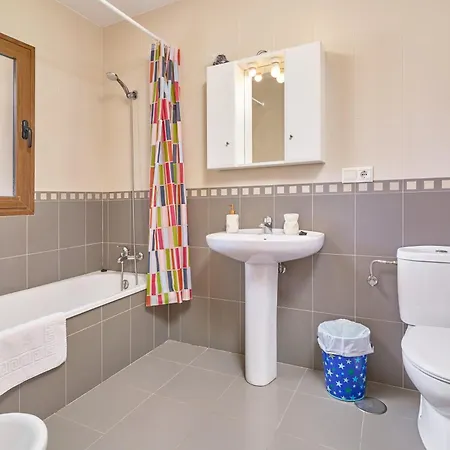 Residencial Amaranto נרחה